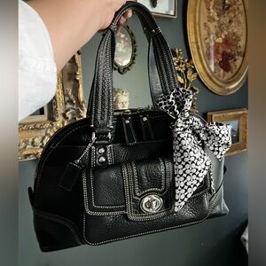 Classic Black Pebbled Leather Coach Hampton Handbag